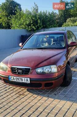 Седан Hyundai Elantra 2002 в 