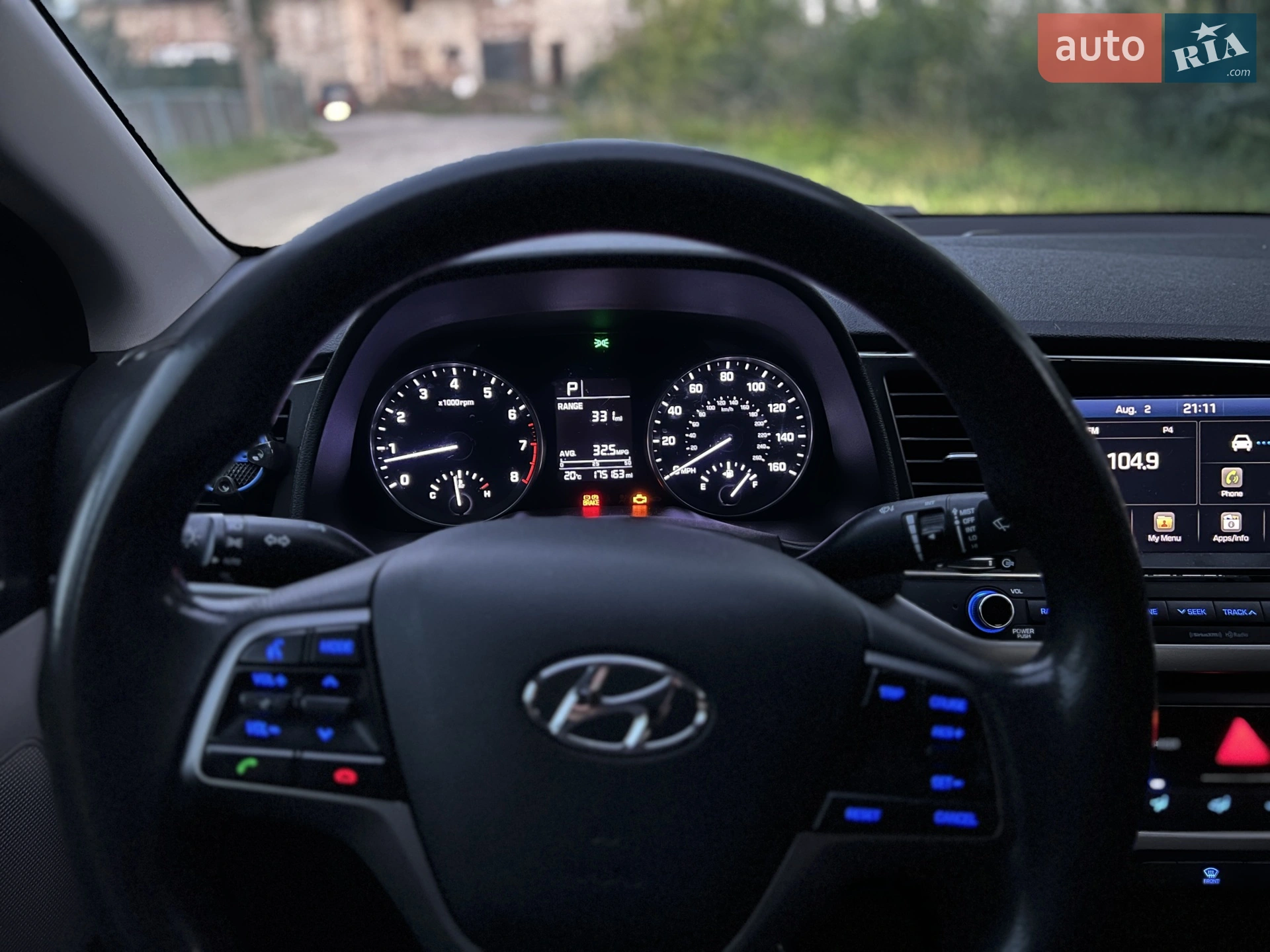 2016 Hyundai Elantra - мініатюра 17