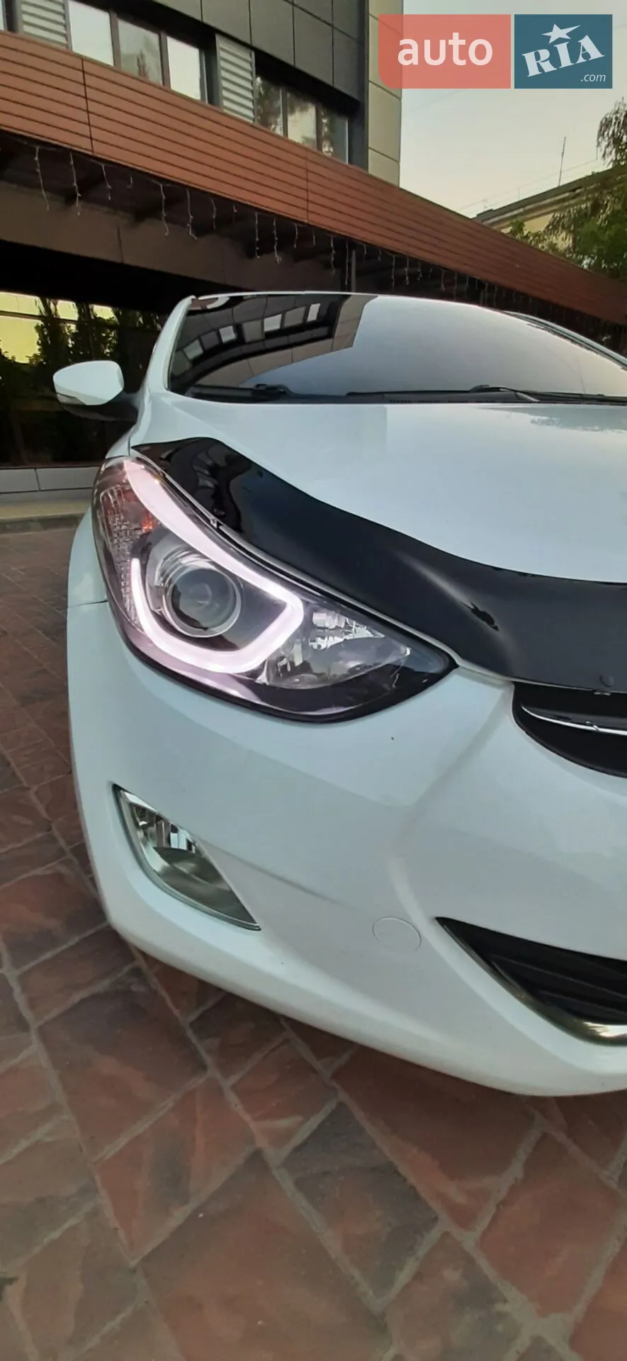 2013 Hyundai Elantra - мініатюра 13