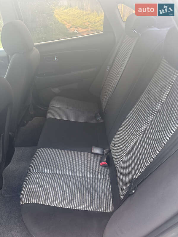 Седан Hyundai Elantra 2010 в Харькове