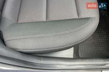 Седан Hyundai Elantra 2019 в 