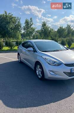 Седан Hyundai Elantra 2012 в Хмельнике