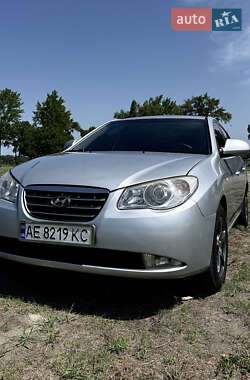 Седан Hyundai Elantra 2008 в Умани
