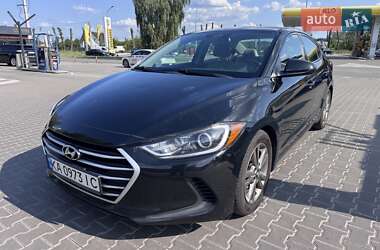 Седан Hyundai Elantra 2017 в Києві