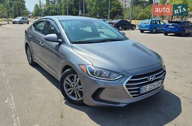 Седан Hyundai Elantra 2018 в Николаеве