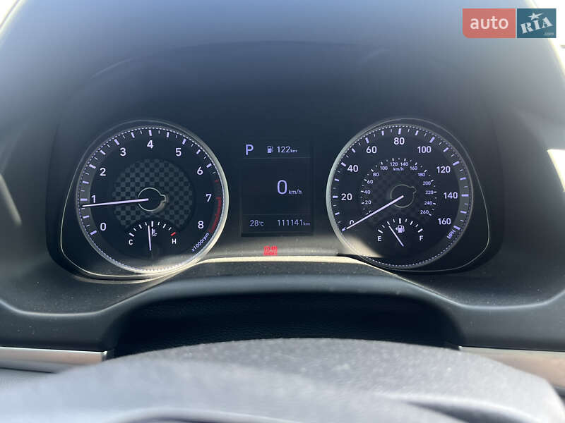 Седан Hyundai Elantra 2019 в Кривом Роге