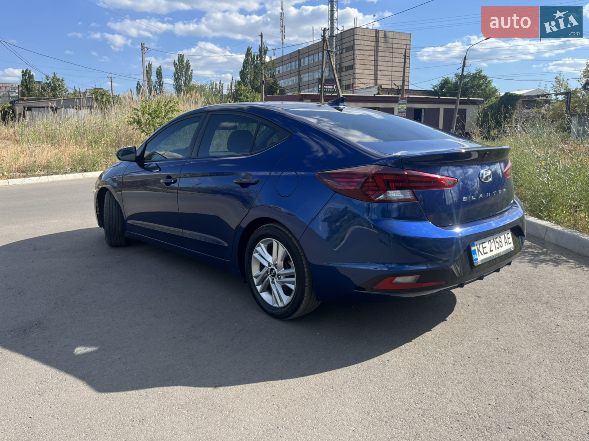 2019 Hyundai Elantra - мініатюра 3