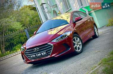 Седан Hyundai Elantra 2017 в Києві