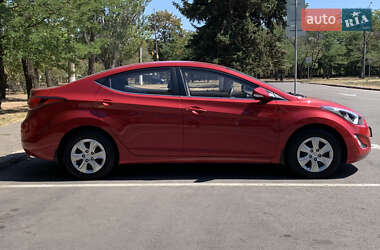 Седан Hyundai Elantra 2014 в 