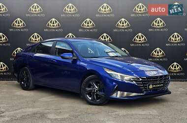Седан Hyundai Elantra 2020 в Киеве