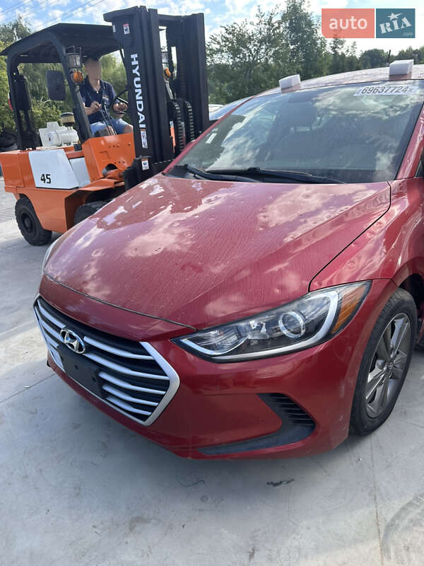 Hyundai Elantra 2017