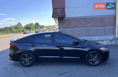 Седан Hyundai Elantra 2016 в 