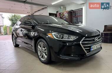 Седан Hyundai Elantra 2017 в 