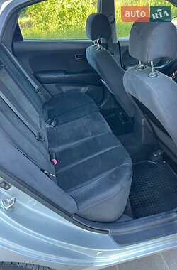 Седан Hyundai Elantra 2008 в 