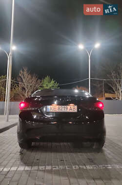 Седан Hyundai Elantra 2013 в 