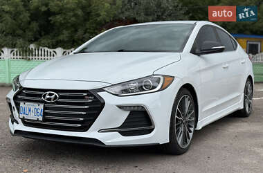 Седан Hyundai Elantra 2018 в Дубно