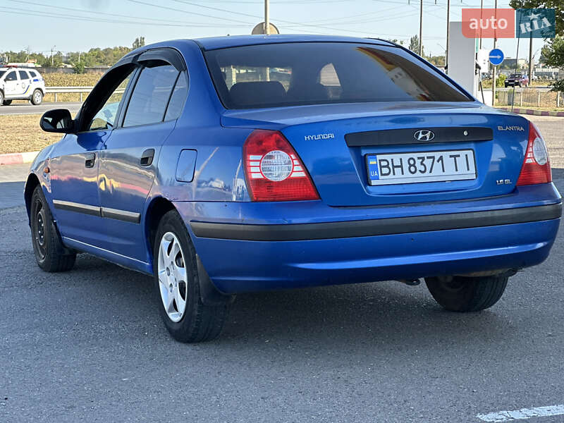 Седан Hyundai Elantra 2004 в Одессе