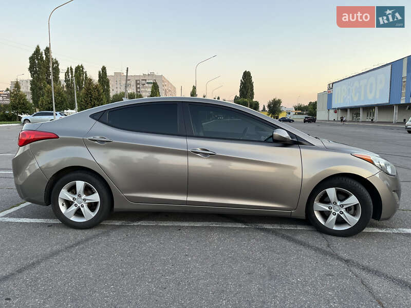 Седан Hyundai Elantra 2013 в Кременчуге фото 7 Седан Hyundai Elantra 2013 в Кременчуге
