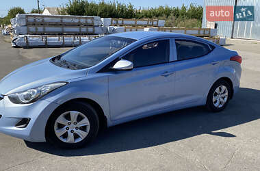 Седан Hyundai Elantra 2013 в 