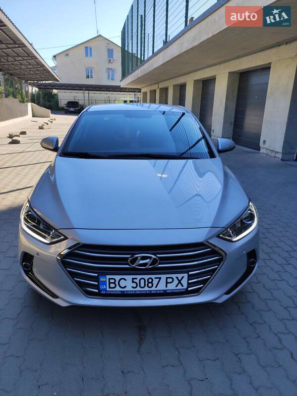 Hyundai Elantra 2017