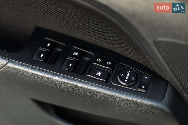 Седан Hyundai Elantra 2016 в Звягеле