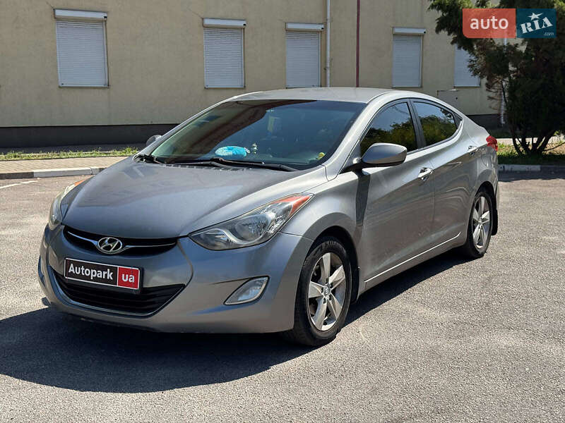 Hyundai Elantra 2011