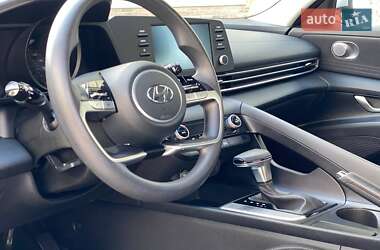 Седан Hyundai Elantra 2020 в 