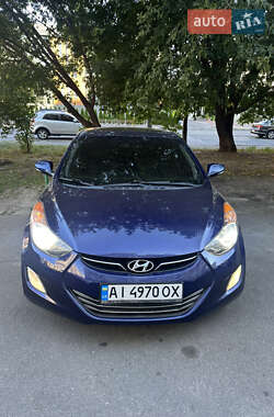 Седан Hyundai Elantra 2011 в Киеве