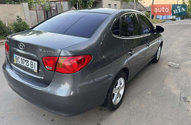 Седан Hyundai Elantra 2008 в 