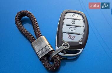 Седан Hyundai Elantra 2016 в 
