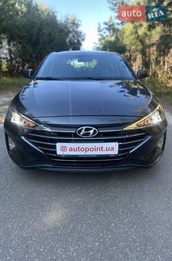 Седан Hyundai Elantra 2020 в Белогородке