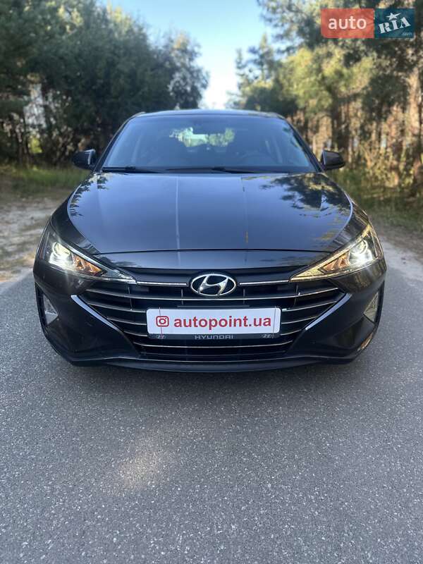 Седан Hyundai Elantra 2020 в 