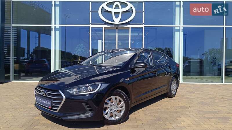 Hyundai Elantra 2017