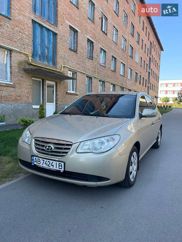 Hyundai Elantra 2010
