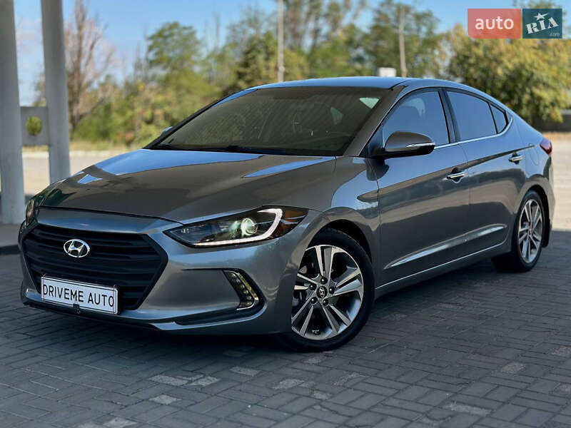 Hyundai Elantra 2016