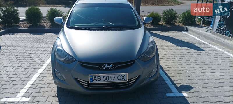 Седан Hyundai Elantra 2011 в Ямполі