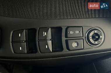 Седан Hyundai Elantra 2012 в 