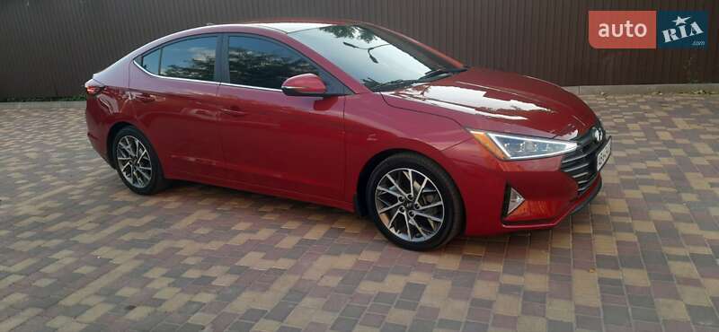 Седан Hyundai Elantra 2020 в Виннице