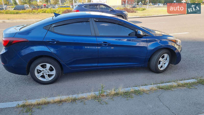 Седан Hyundai Elantra 2015 в Киеве фото 6 Седан Hyundai Elantra 2015 в Киеве