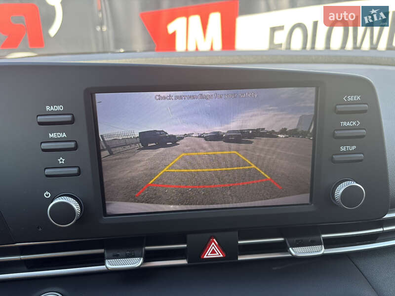 Седан Hyundai Elantra 2021 в Киеве