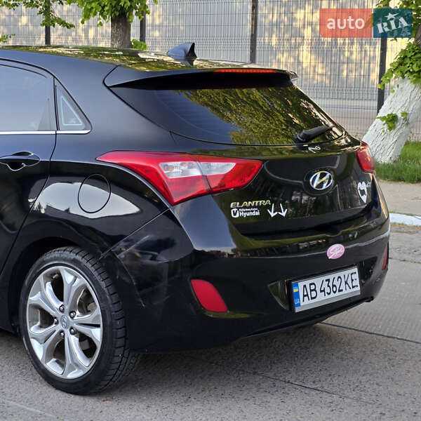 Хэтчбек Hyundai Elantra 2013 в Виннице