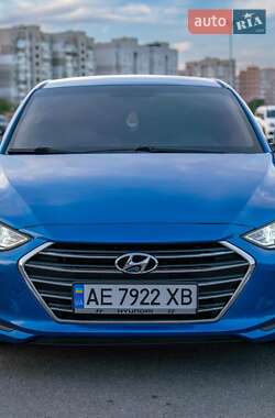 Седан Hyundai Elantra 2017 в Запоріжжі