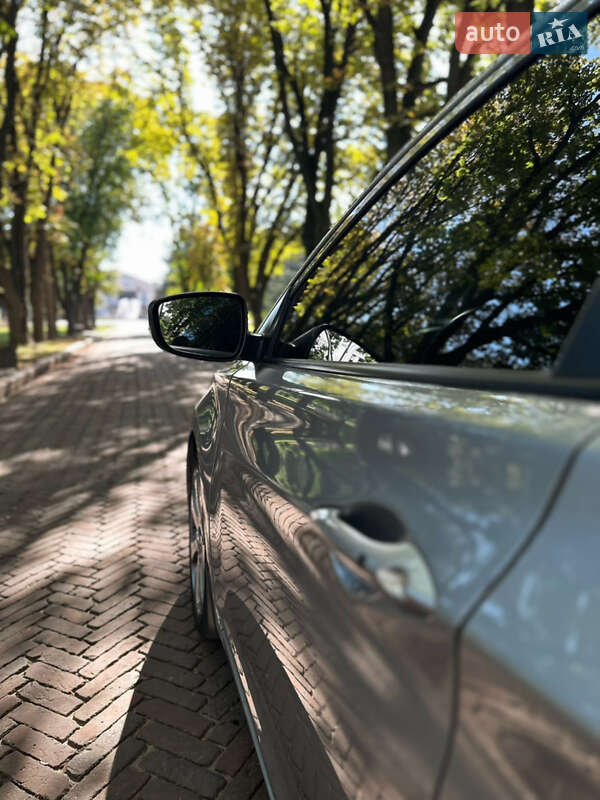 Седан Hyundai Elantra 2013 в Конотопе