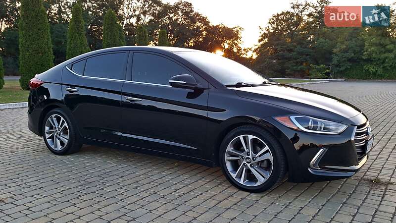 Седан Hyundai Elantra 2016 в Одессе