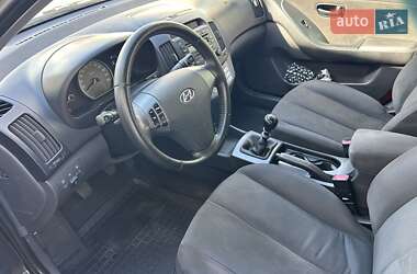 Седан Hyundai Elantra 2008 в 