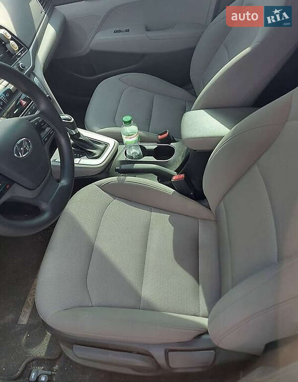 Седан Hyundai Elantra 2018 в Ковеле