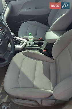 Седан Hyundai Elantra 2018 в 