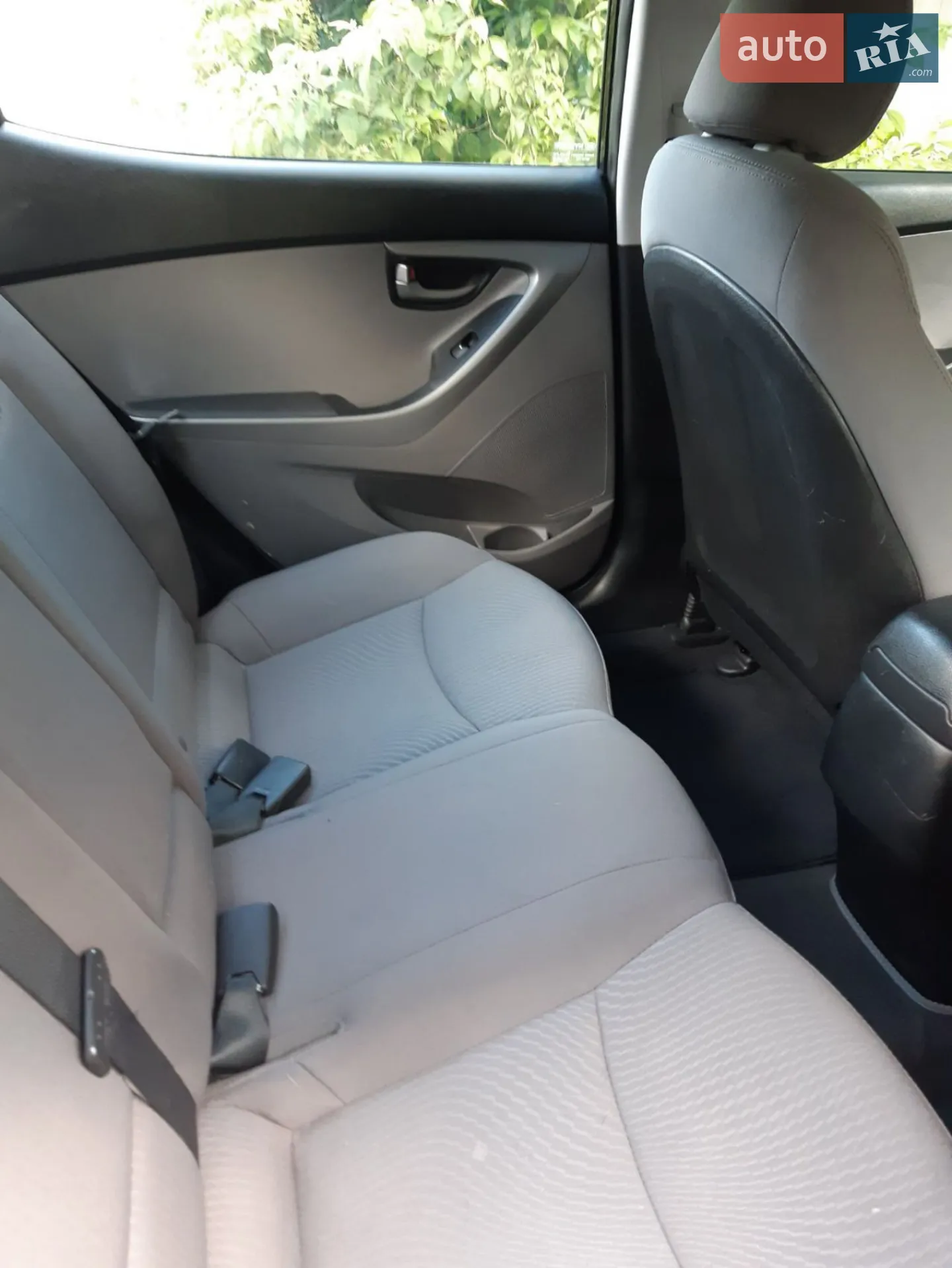 2015 Hyundai Elantra - мініатюра 2