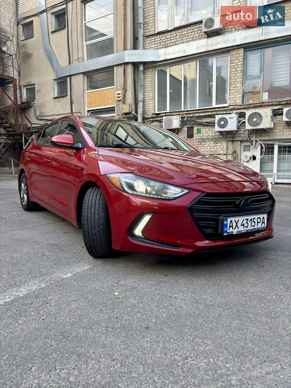 Седан Hyundai Elantra 2017 в Харькове