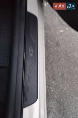 Седан Hyundai Elantra 2011 в 